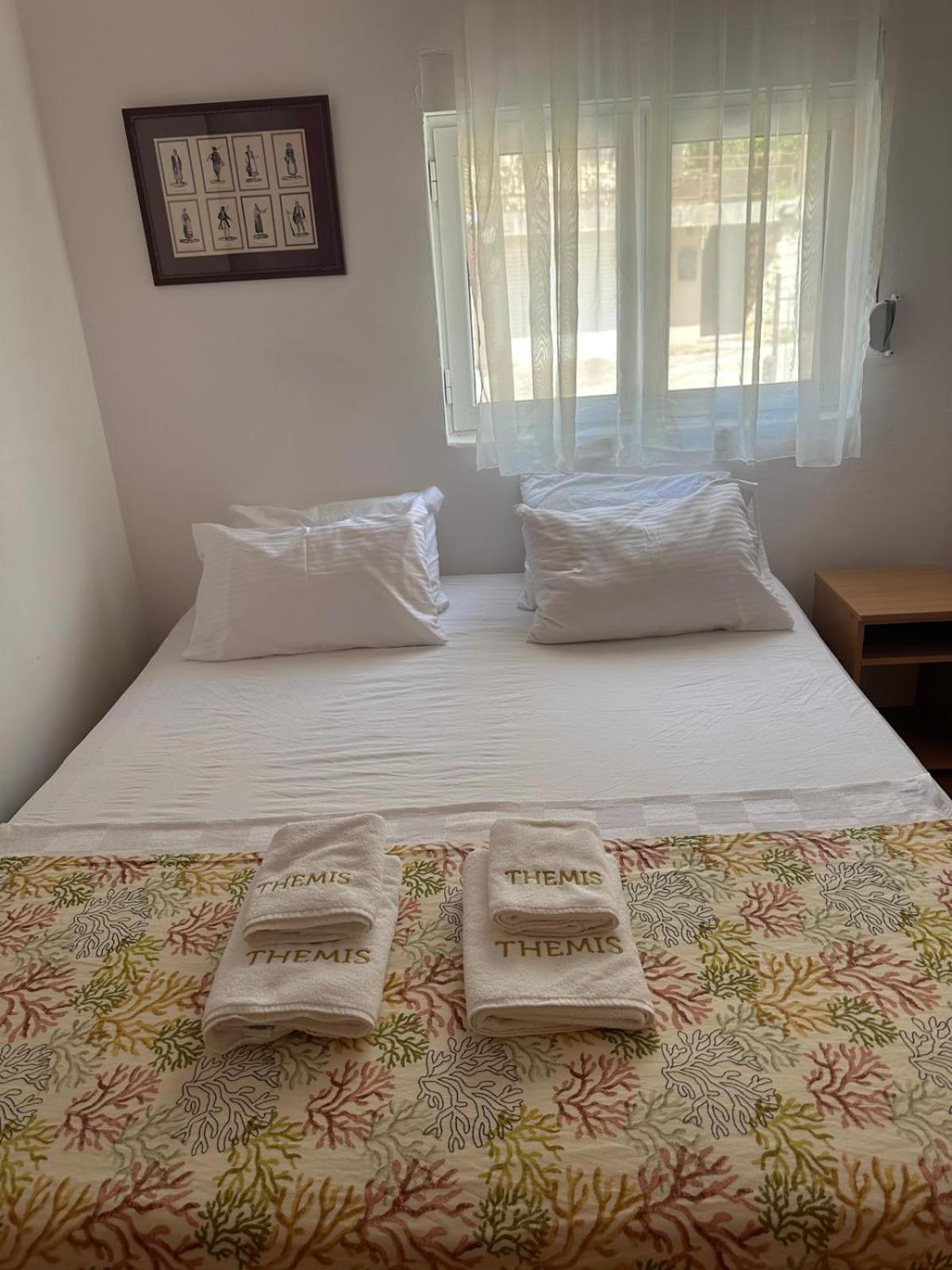קוטור Themis Apart Hotel מראה חיצוני תמונה