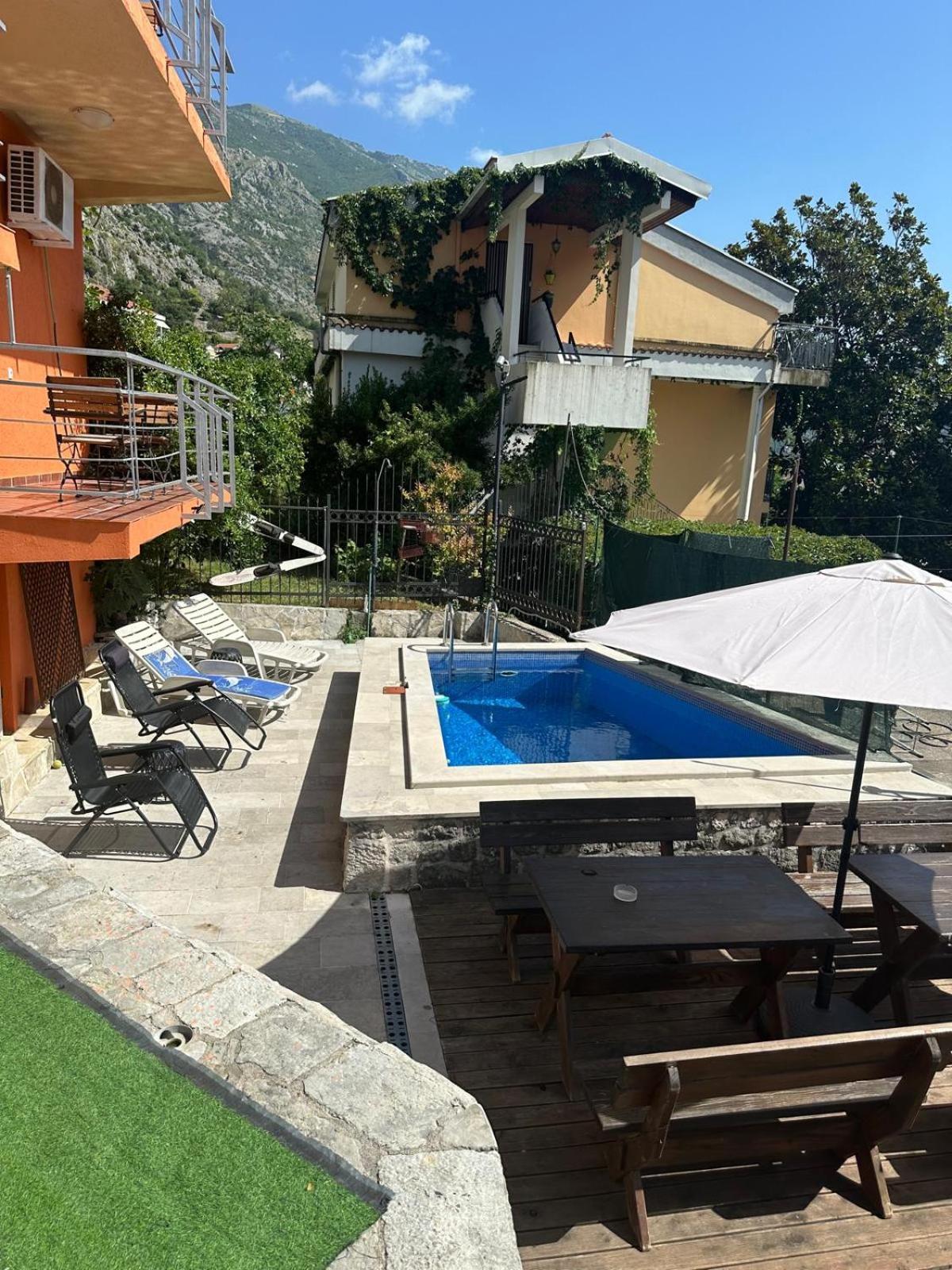 קוטור Themis Apart Hotel מראה חיצוני תמונה
