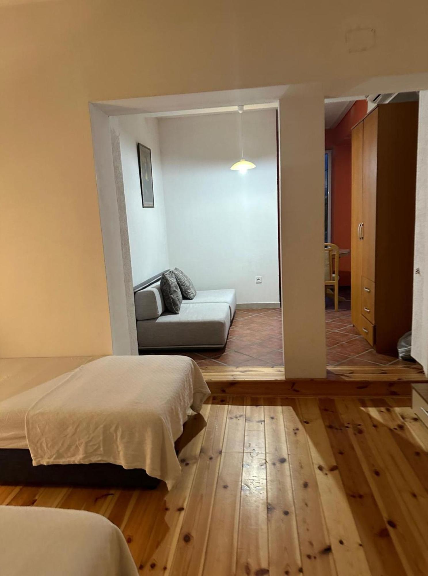 קוטור Themis Apart Hotel מראה חיצוני תמונה